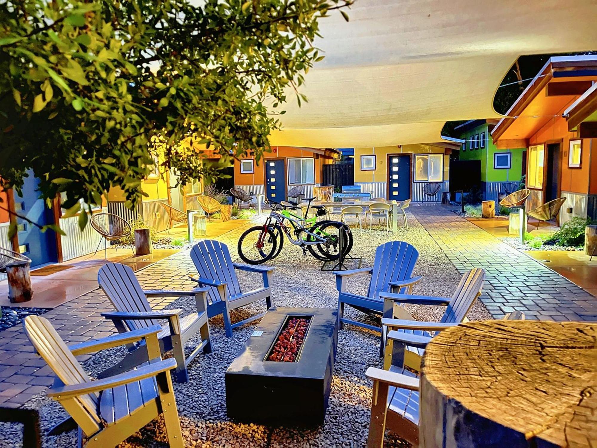 Downtown Kokopelli West 7 - Newly Remodeled Stylish Studio Moab Εξωτερικό φωτογραφία